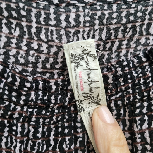Intimately Free People blouse flowy - Picture 4 of 5
